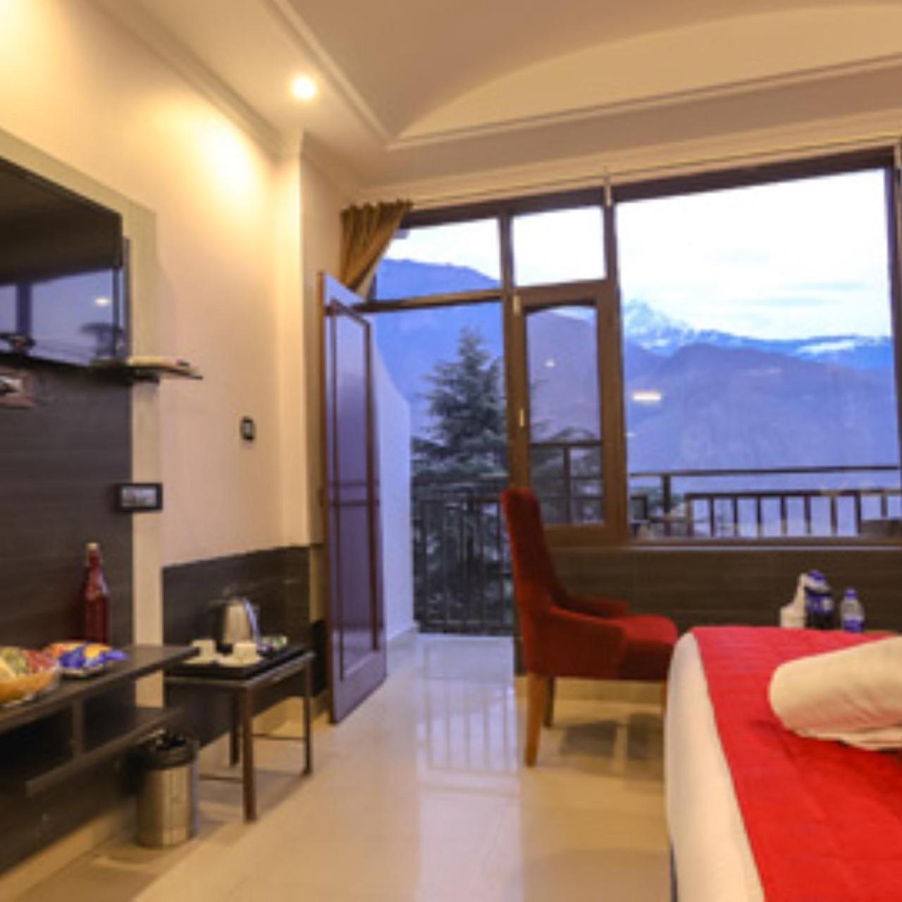 דרמסאלה Hotel Holiday Hill, Near Mall Road, Mcleodganj# Parking#Restaurant מראה חיצוני תמונה