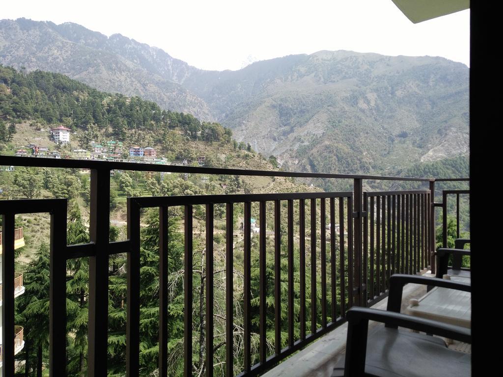 דרמסאלה Hotel Holiday Hill, Near Mall Road, Mcleodganj# Parking#Restaurant מראה חיצוני תמונה