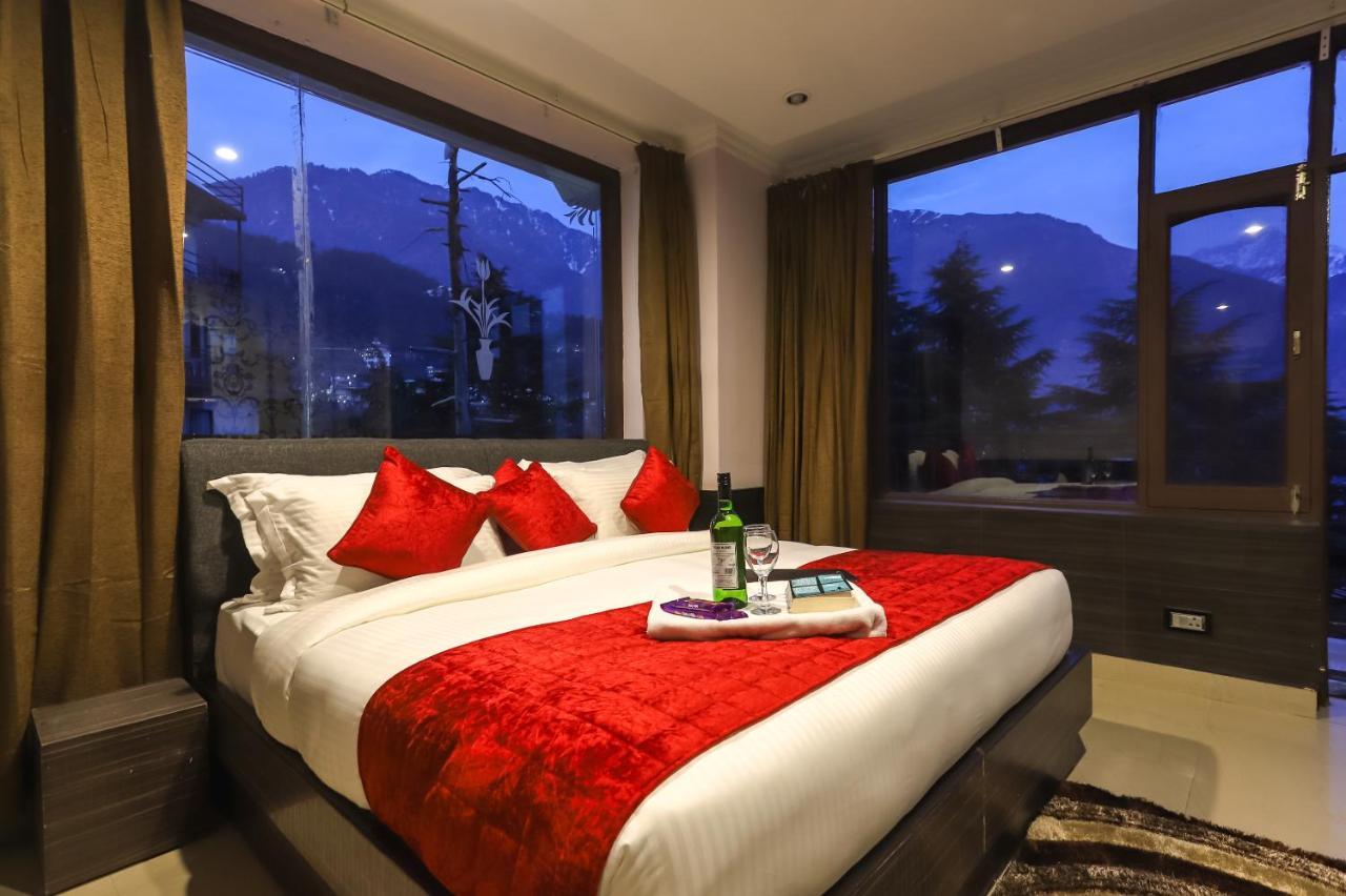 דרמסאלה Hotel Holiday Hill, Near Mall Road, Mcleodganj# Parking#Restaurant מראה חיצוני תמונה