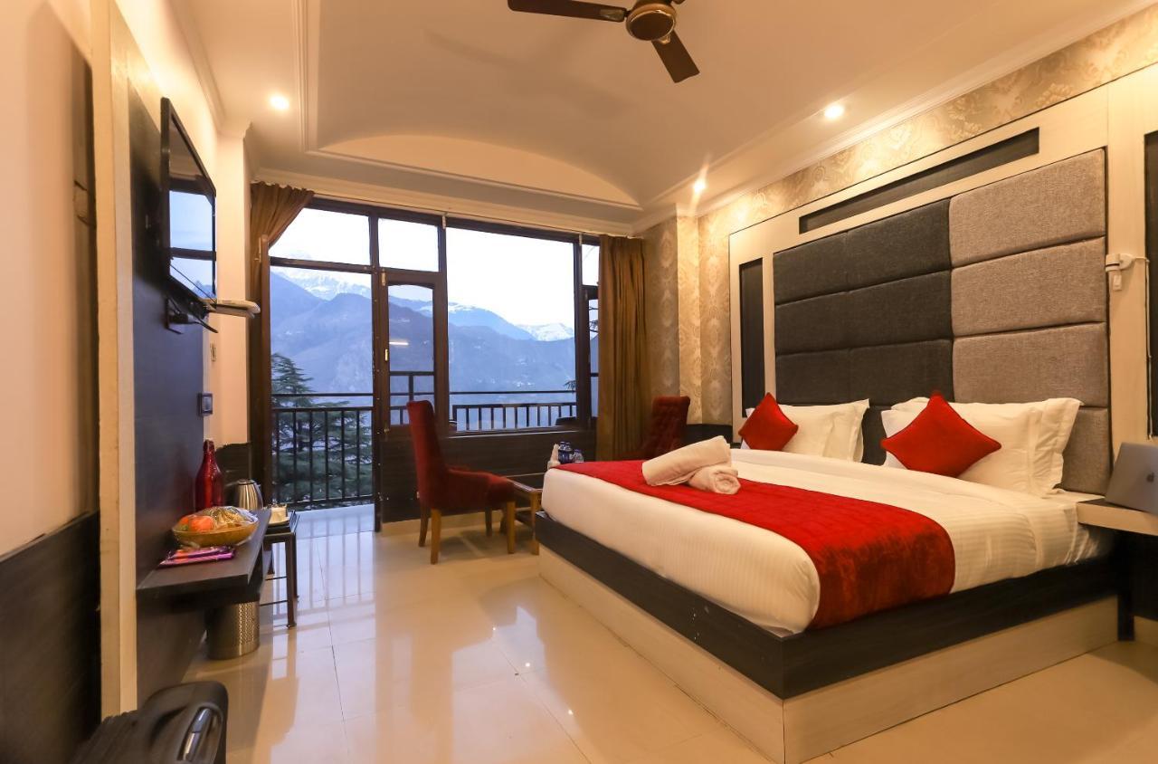 דרמסאלה Hotel Holiday Hill, Near Mall Road, Mcleodganj# Parking#Restaurant מראה חיצוני תמונה